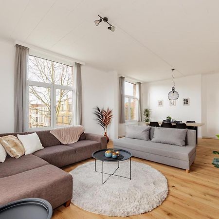 Surprimo - Gerenoveerd Appartement Antwerp Luaran gambar